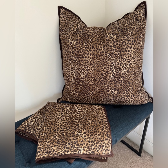 Pottery Barn Other - Pottery Barn Animal Print Pillow Covers - set of 2